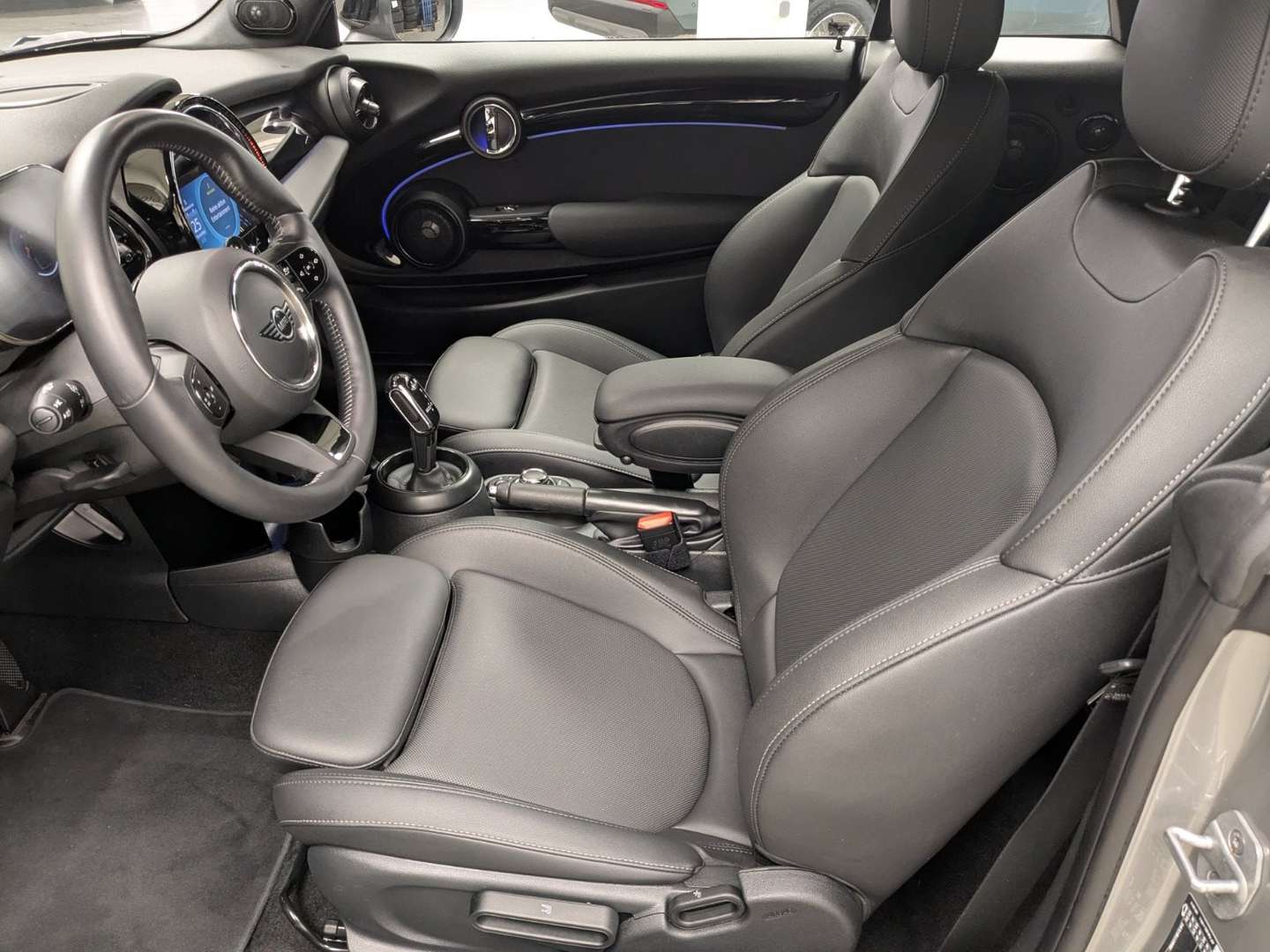 Mini Cabrio Cooper S - 2023 - Joinsteer - #11