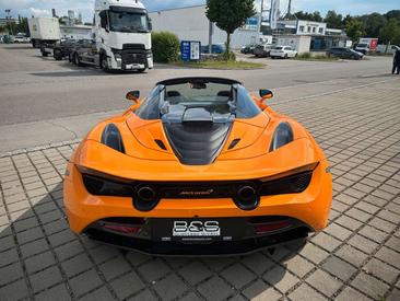McLaren 720S Spider Performance — photo 15