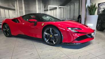 Ferrari SF90 Spider — photo 5