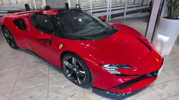 Ferrari SF90 Spider — photo 6