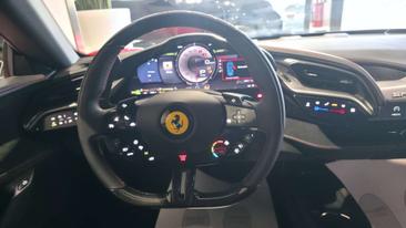 Ferrari SF90 Spider — photo 16