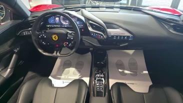 Ferrari SF90 Spider — photo 17