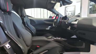 Ferrari SF90 Spider — photo 22
