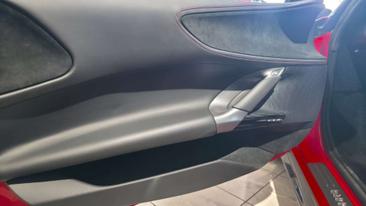Ferrari SF90 Spider — photo 24