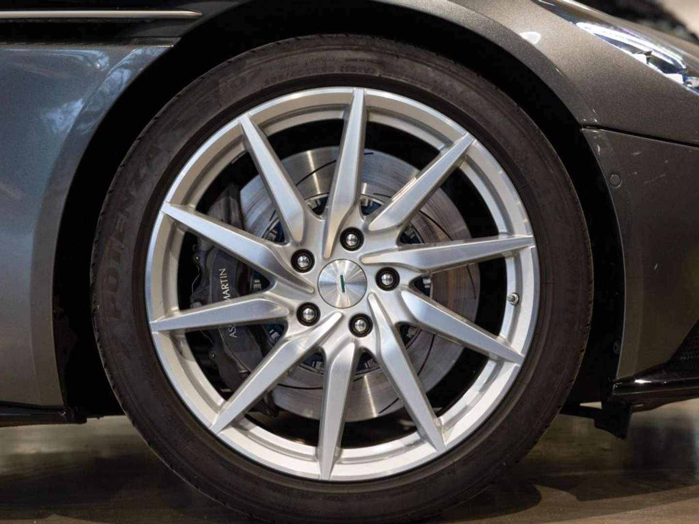 Aston Martin DB11 Coupé V8 AUT - 2021 - Joinsteer - #2