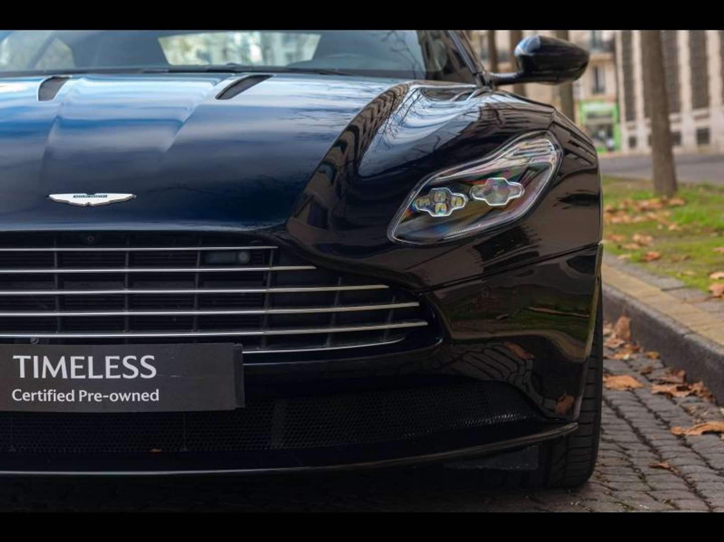 Aston Martin DB11 V12 5.2 608ch BVA8 - 2016 - Joinsteer - #5