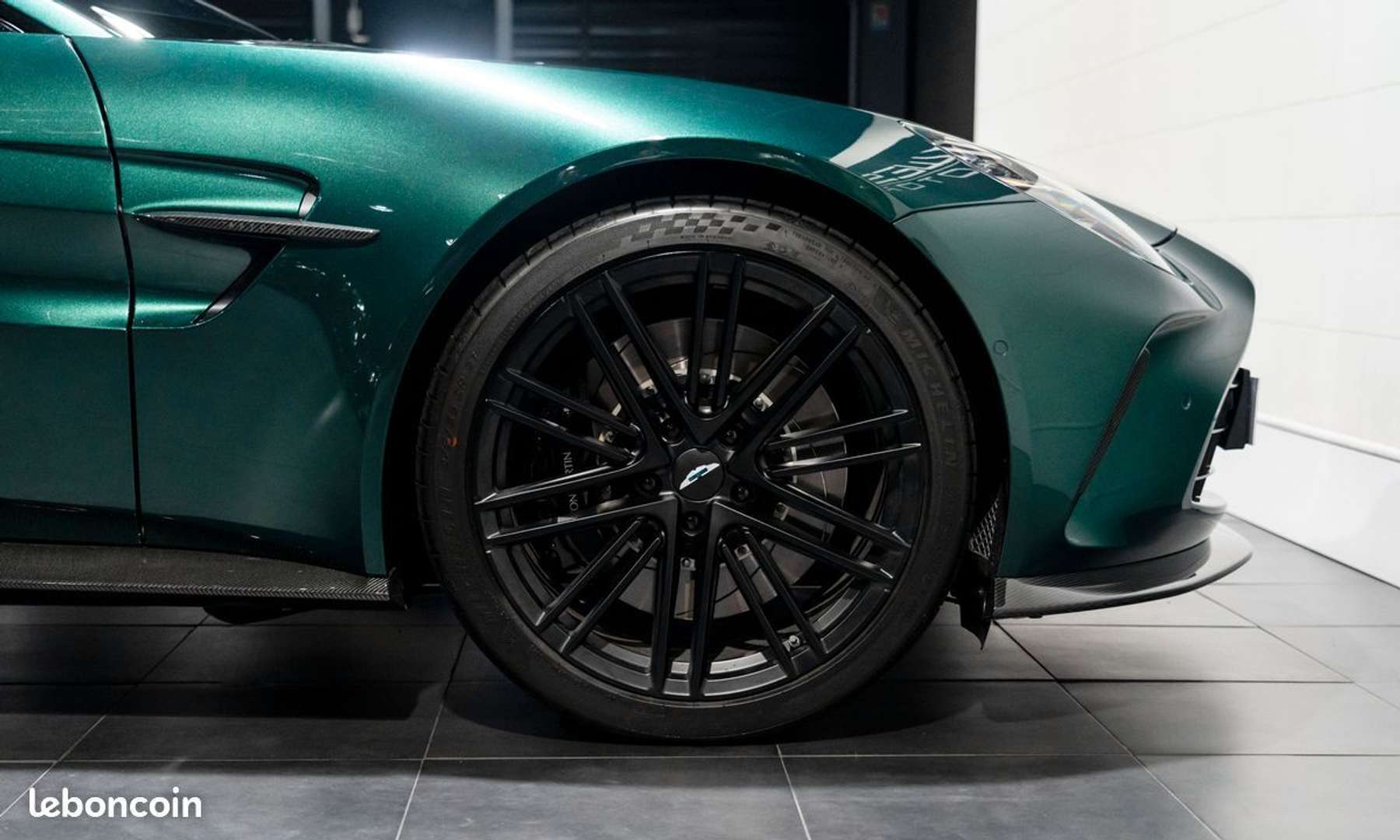 Aston Martin V8 665 - 2025 - Joinsteer - #6