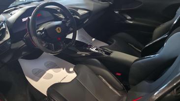 Ferrari SF90 Spider — photo 29