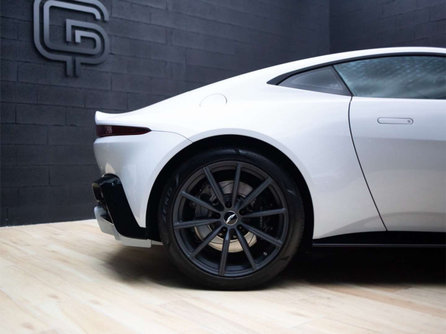 Aston Martin Vantage V8 4.0 510ch - 2019 - Joinsteer - #5