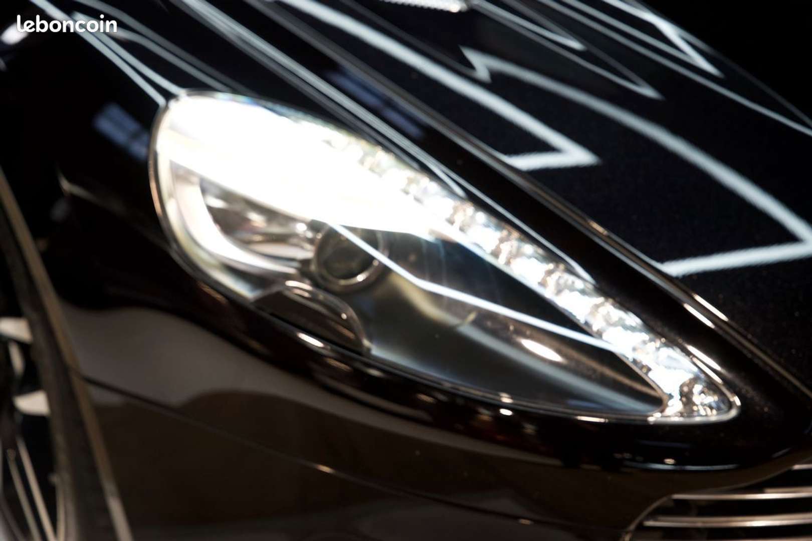 Aston Martin Vanquish Volante V12 6.0 - 2016 - Joinsteer - #6