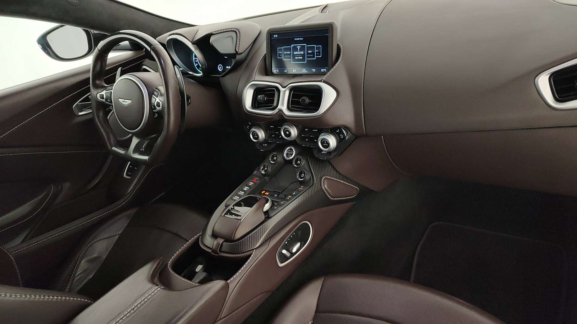 Aston Martin Vantage Coupe 4.0 V8 - 2020 - Joinsteer - #9