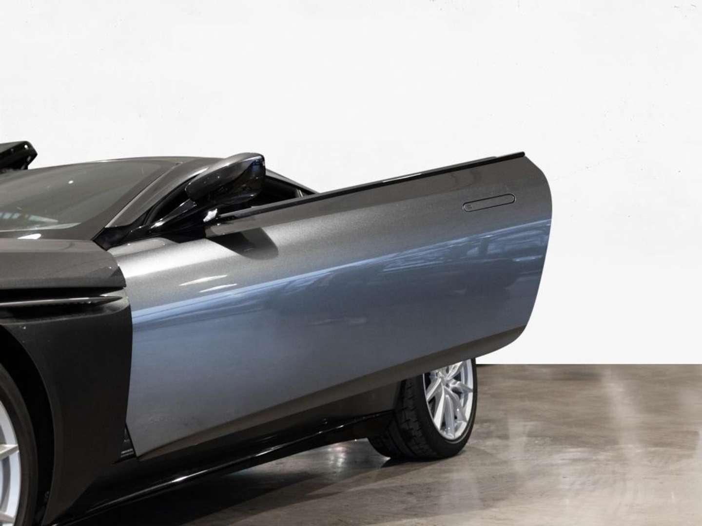 Aston Martin DB11 Coupé V8 AUT - 2021 - Joinsteer - #12