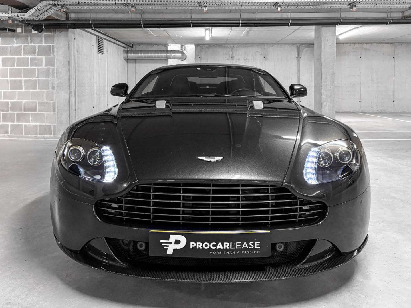 Aston Martin V8 Vantage Roadster VANTAGE S SP10 EDITION - 2015 - Joinsteer - #2