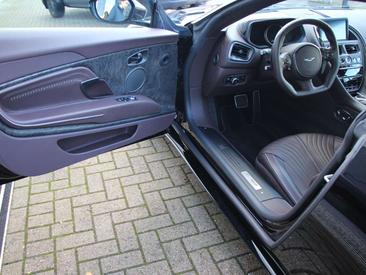 Aston Martin DB11 4.0 V8 — photo 8