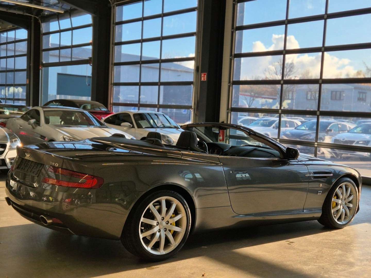 Aston Martin DB9 Volante 5.9 Touchtronic II - 2005 - Joinsteer - #4