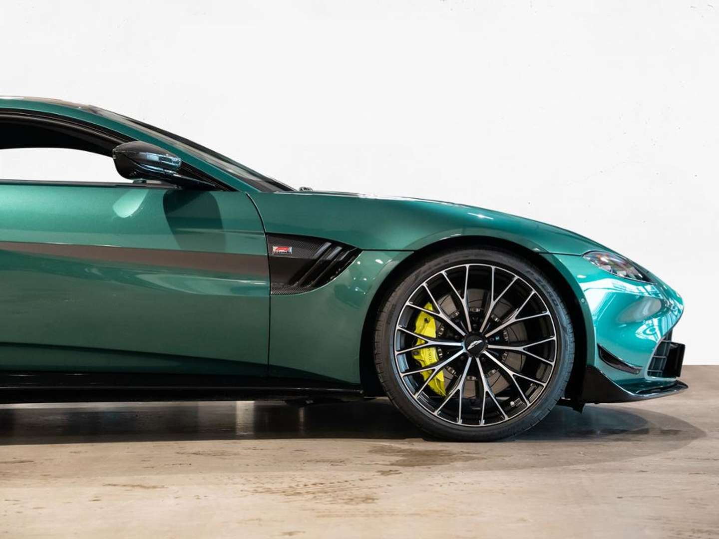 Aston Martin Vantage F1 Coupe V8 - 2024 - Joinsteer - #19