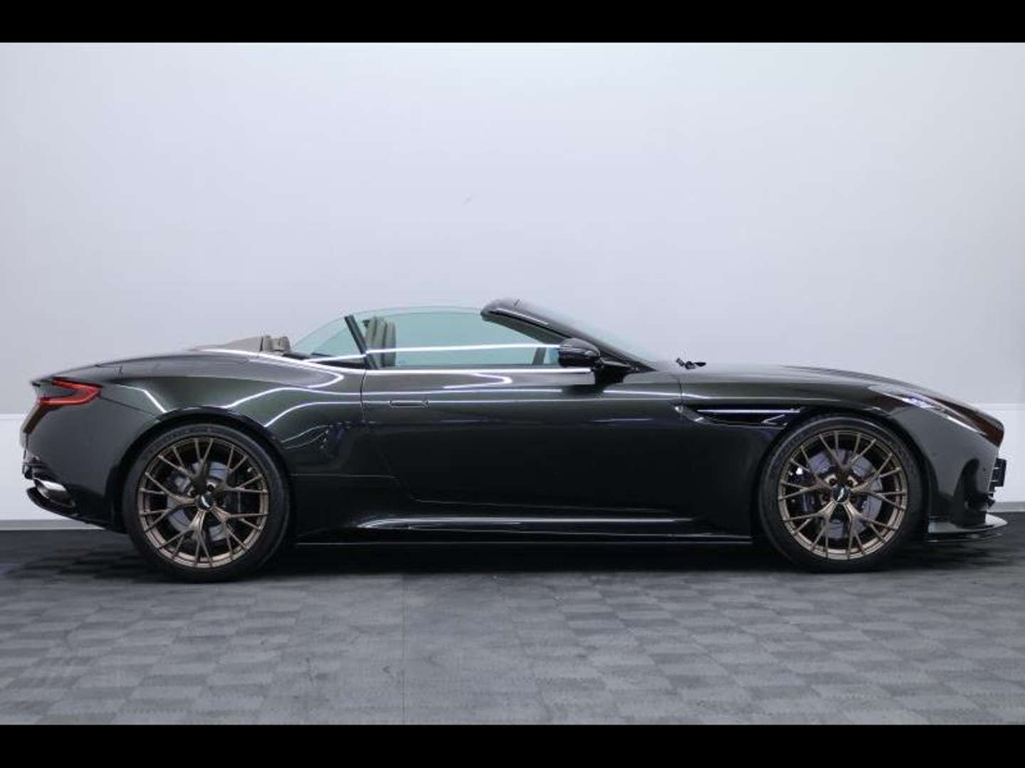 Aston Martin DB12 Volante V8 - 2024 - Joinsteer - #5