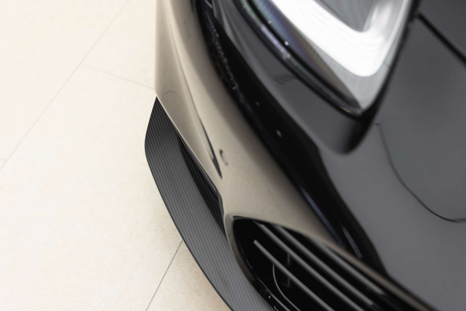 Aston Martin Vanquish Coupé 5.2 V12 - 2025 - Joinsteer - #5