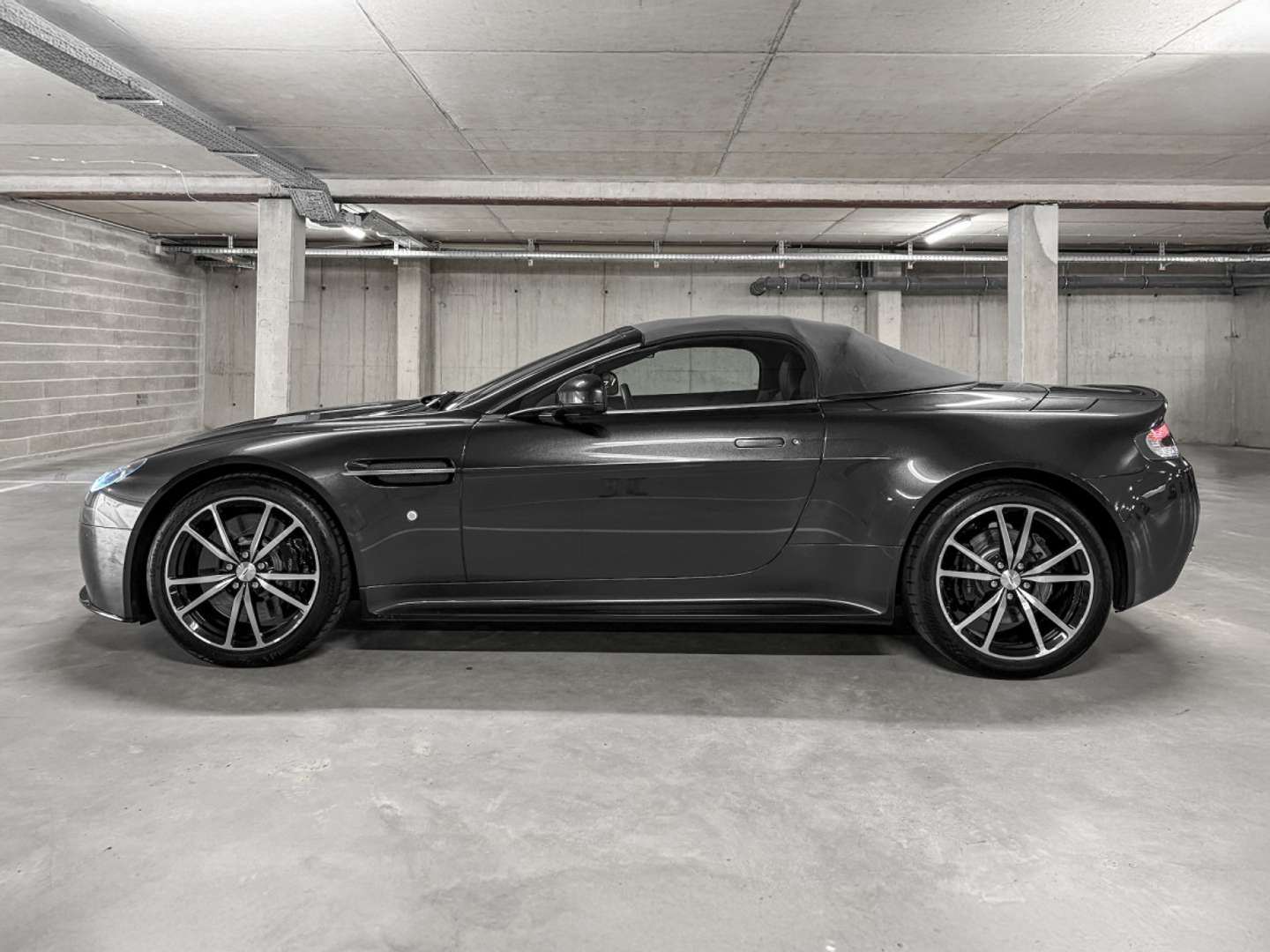 Aston Martin V8 Vantage Roadster VANTAGE S SP10 EDITION - 2015 - Joinsteer - #9