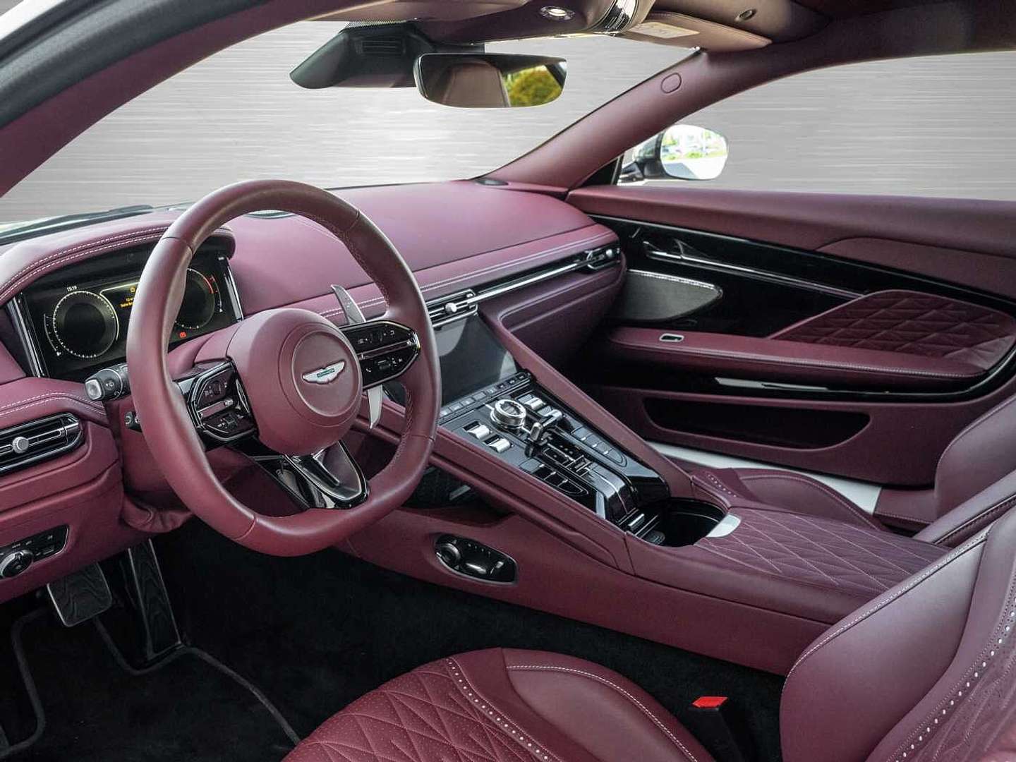 Aston Martin DB12 Coupé V8 - 2024 - Joinsteer - #4