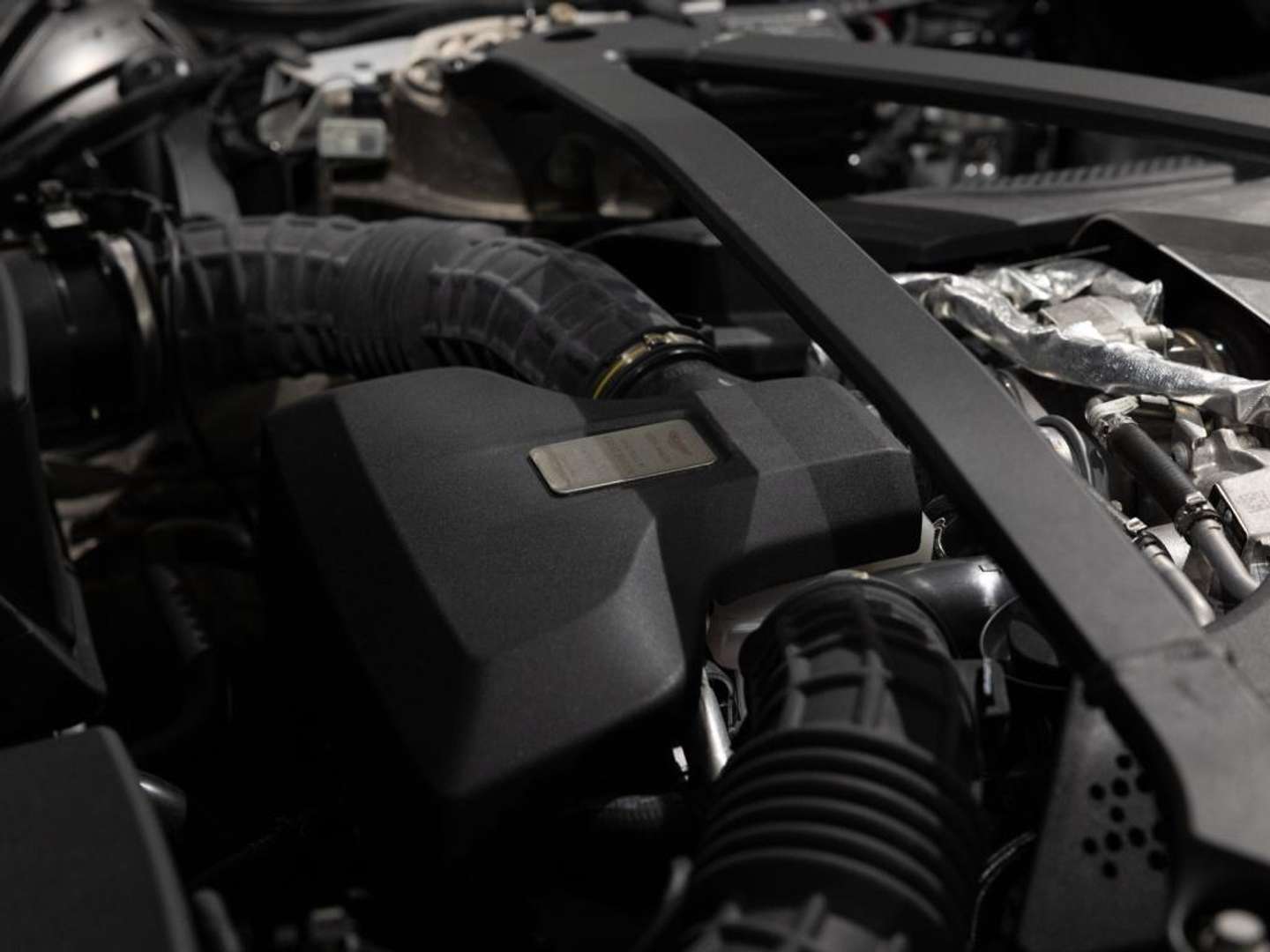 Aston Martin DB11 Coupé V8 AUT - 2021 - Joinsteer - #23