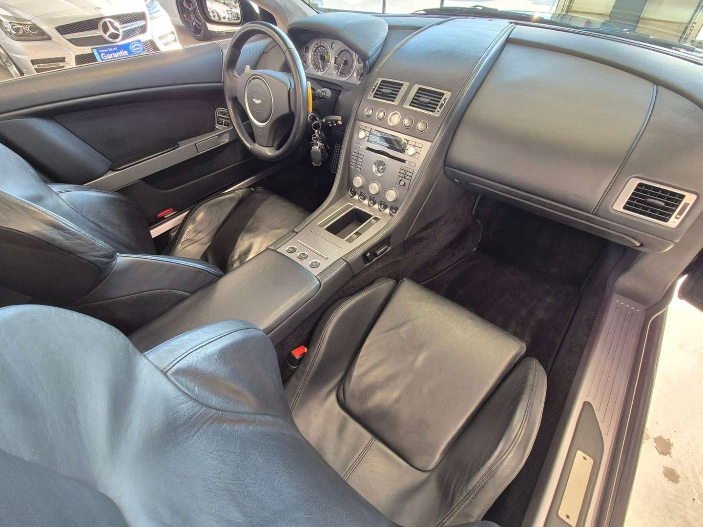 Aston Martin DB9 Volante 5.9 Touchtronic II - 2005 - Joinsteer - #13