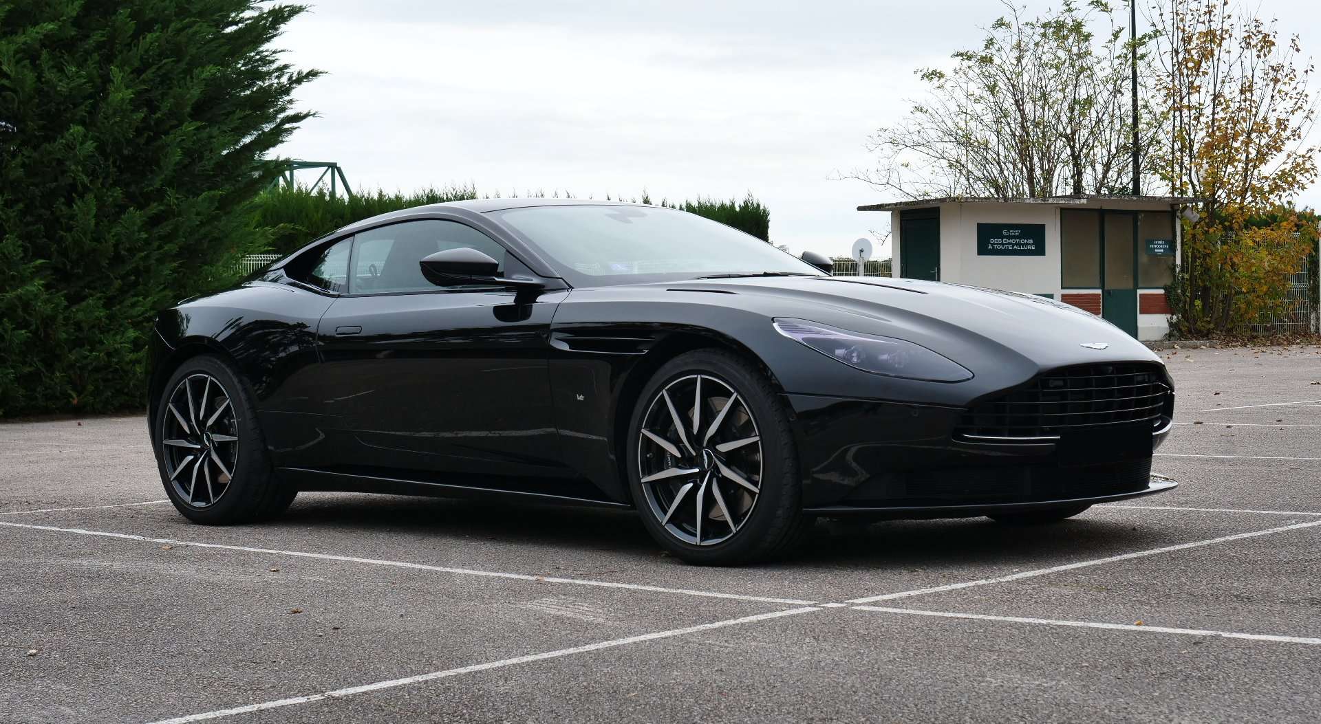 Aston Martin DB11 Coupé 5.2 Biturbo V12 - 2018 - Joinsteer - #5