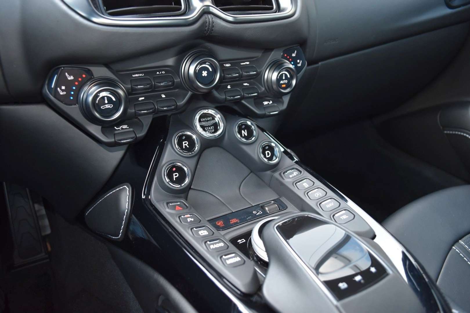 Aston Martin Vantage V8 - 2021 - Joinsteer - #17