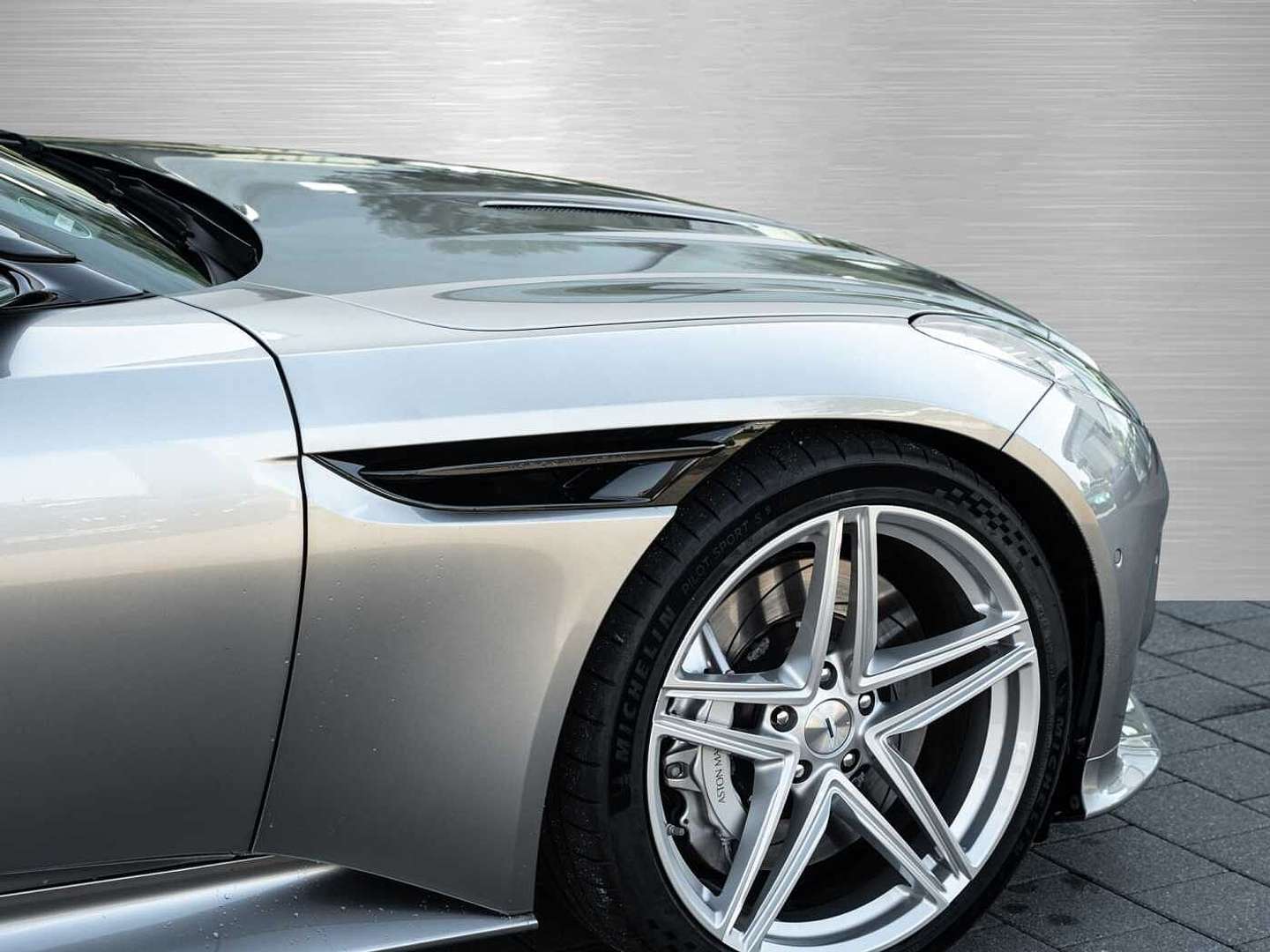 Aston Martin DB12 Coupé V8 - 2024 - Joinsteer - #9