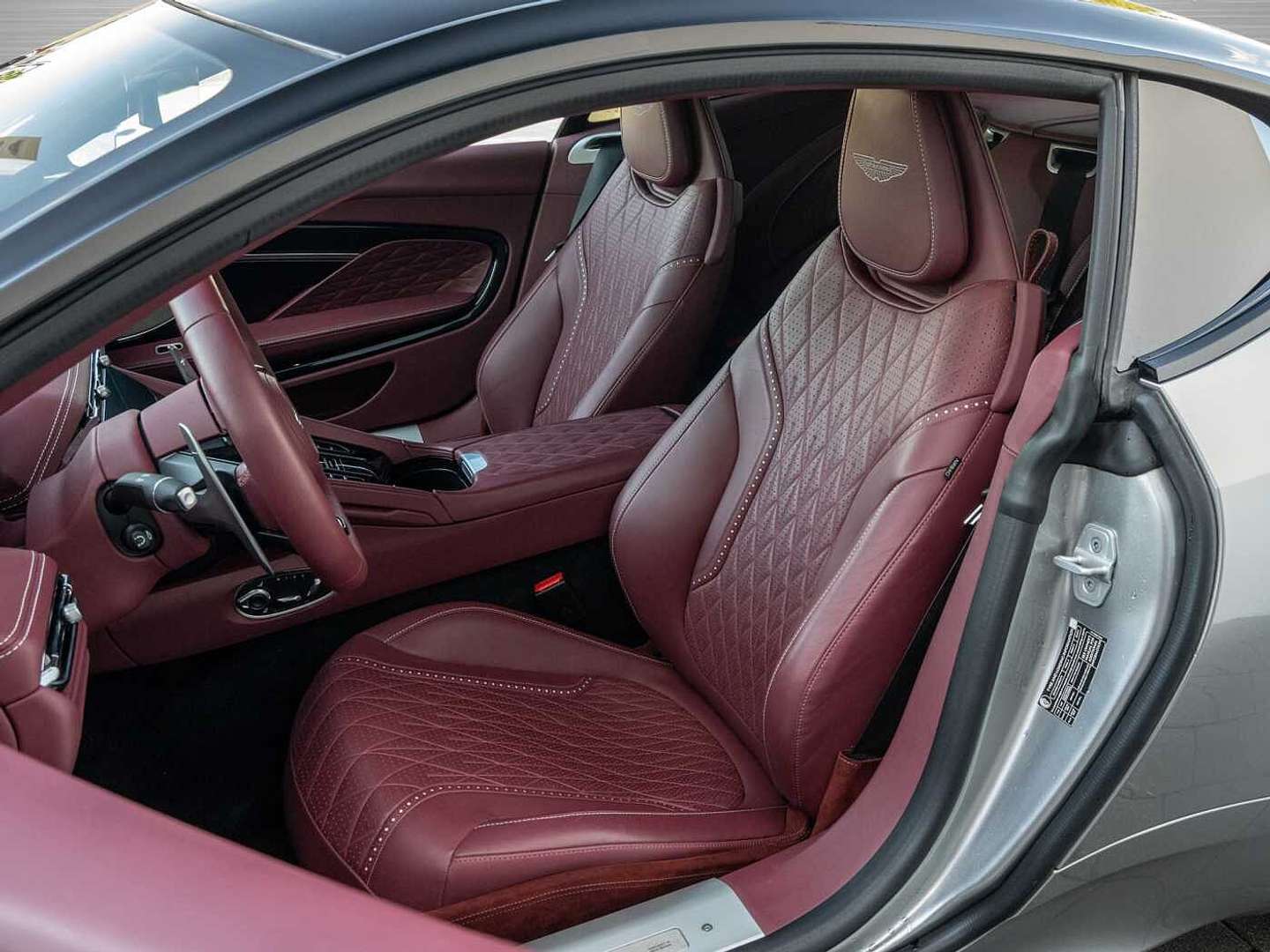 Aston Martin DB12 Coupé V8 - 2024 - Joinsteer - #11