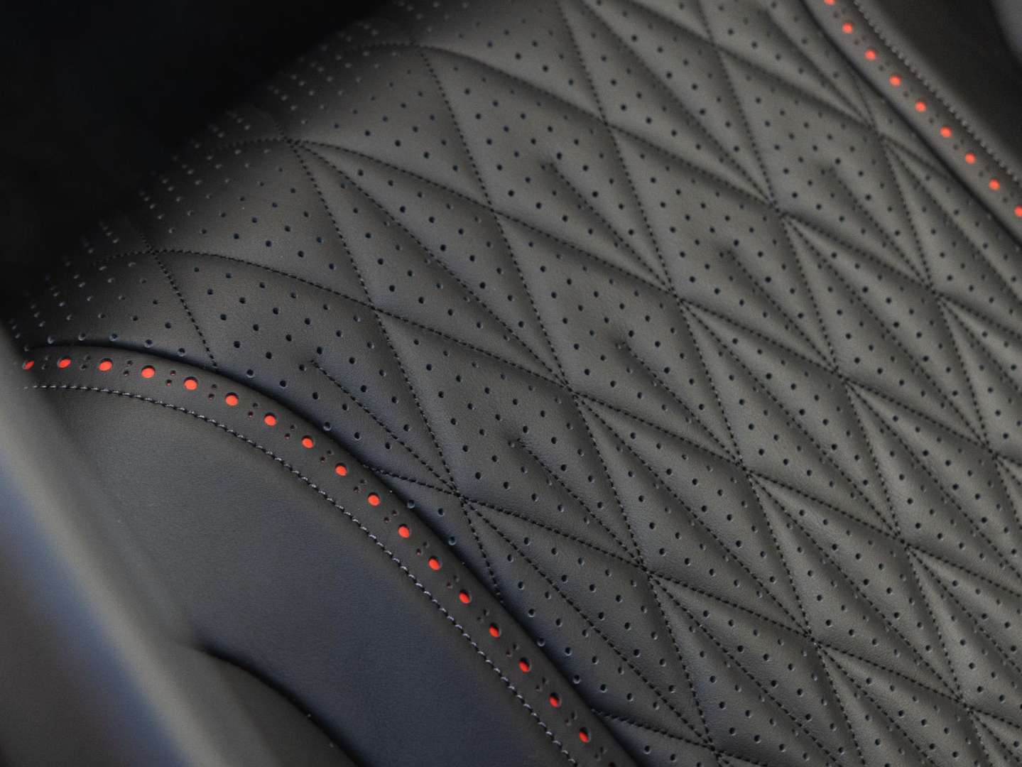 Aston Martin DB12 Coupé FULL OPTIONS - 2023 - Joinsteer - #31