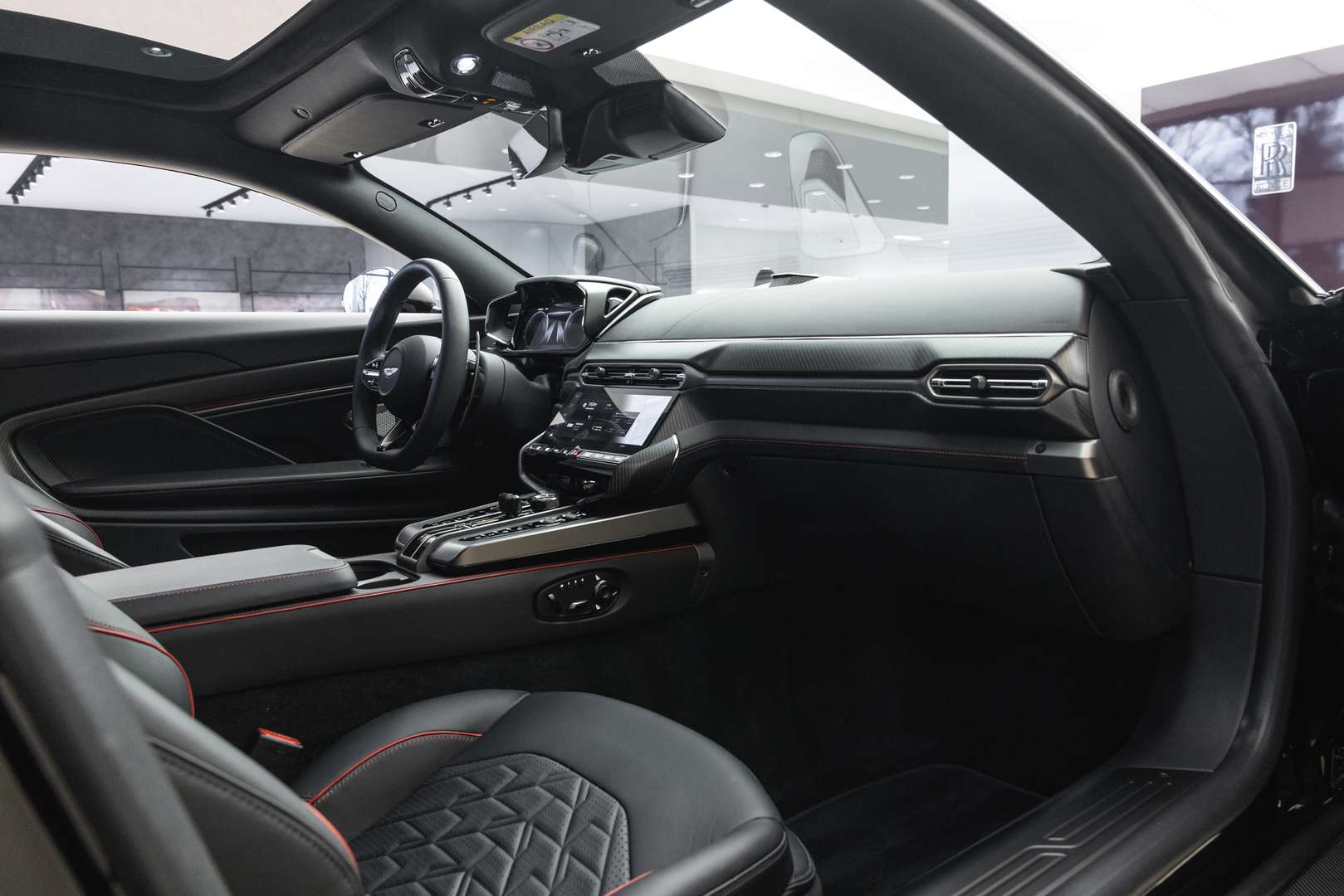 Aston Martin Vanquish Coupé 5.2 V12 - 2025 - Joinsteer - #23