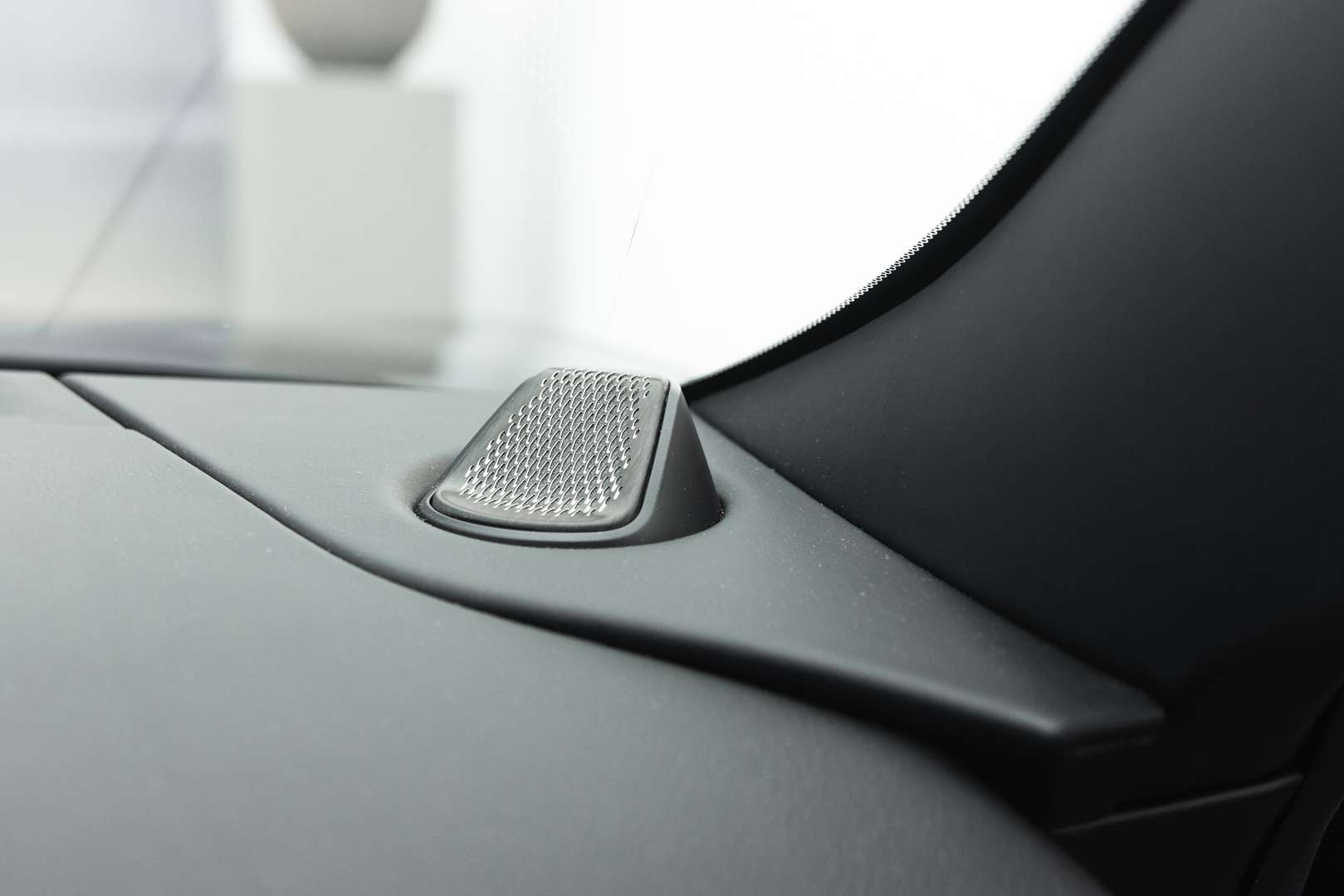 Aston Martin Vanquish Coupé 5.2 V12 - 2025 - Joinsteer - #26