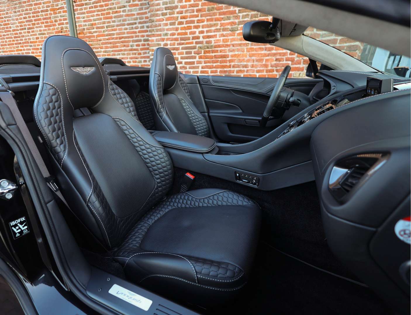 Aston Martin Vanquish Volante 6.0 V12 Touchtronic - 2017 - Joinsteer - #32