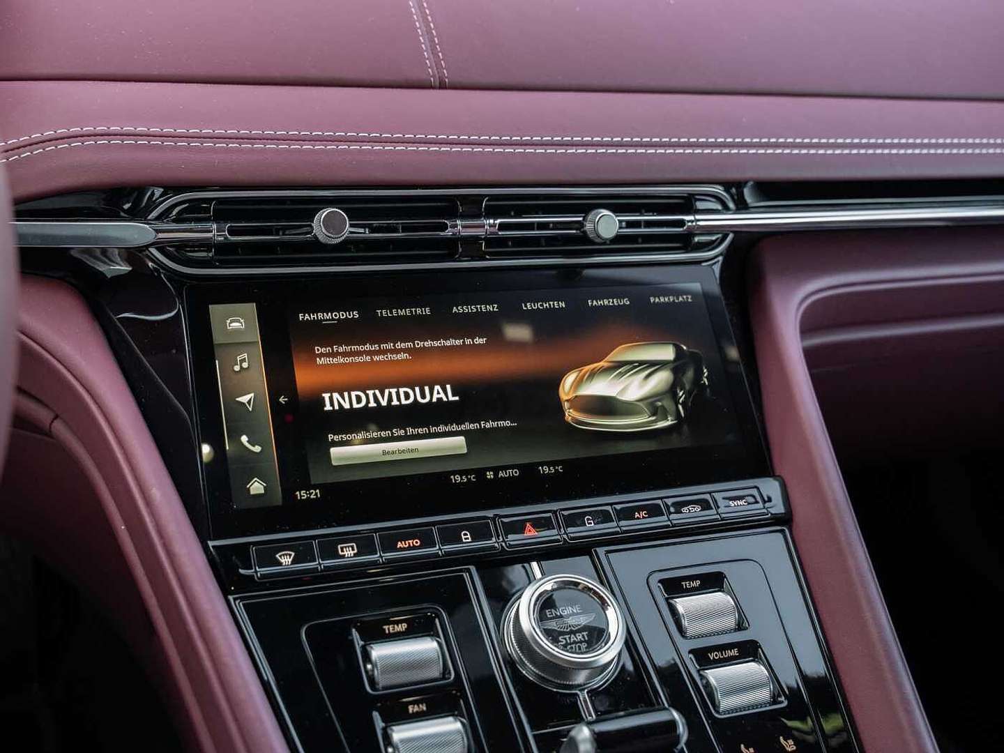 Aston Martin DB12 Coupé V8 - 2024 - Joinsteer - #38