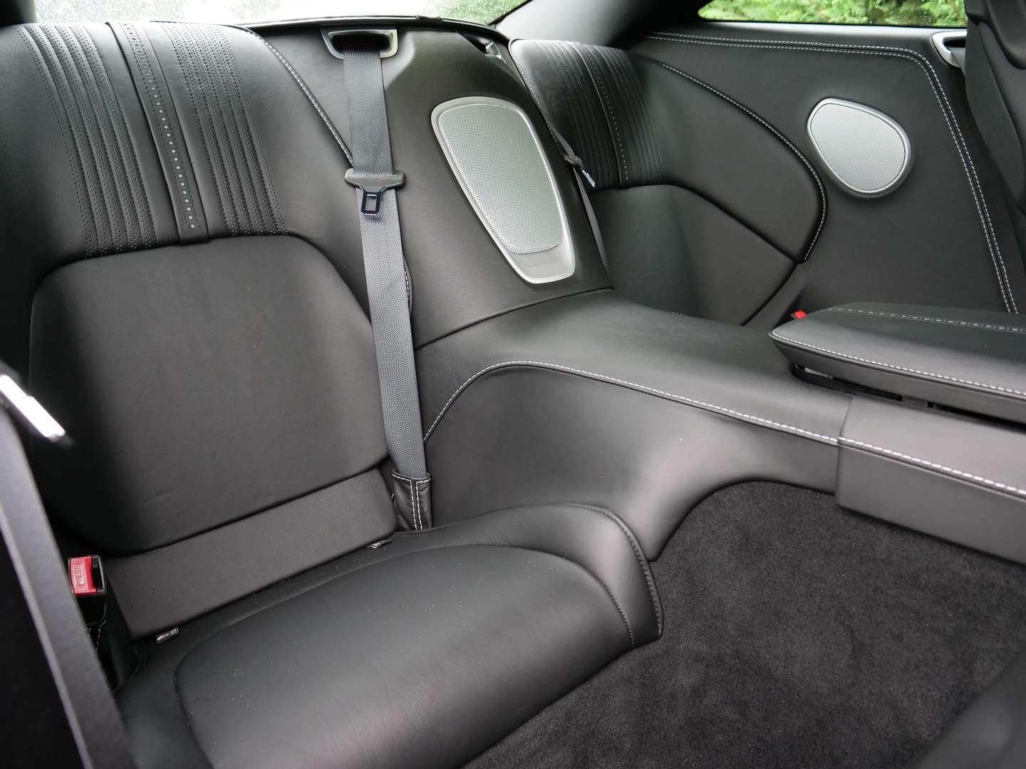 Aston Martin DB11 Coupé 5.2 Biturbo V12 - 2018 - Joinsteer - #40