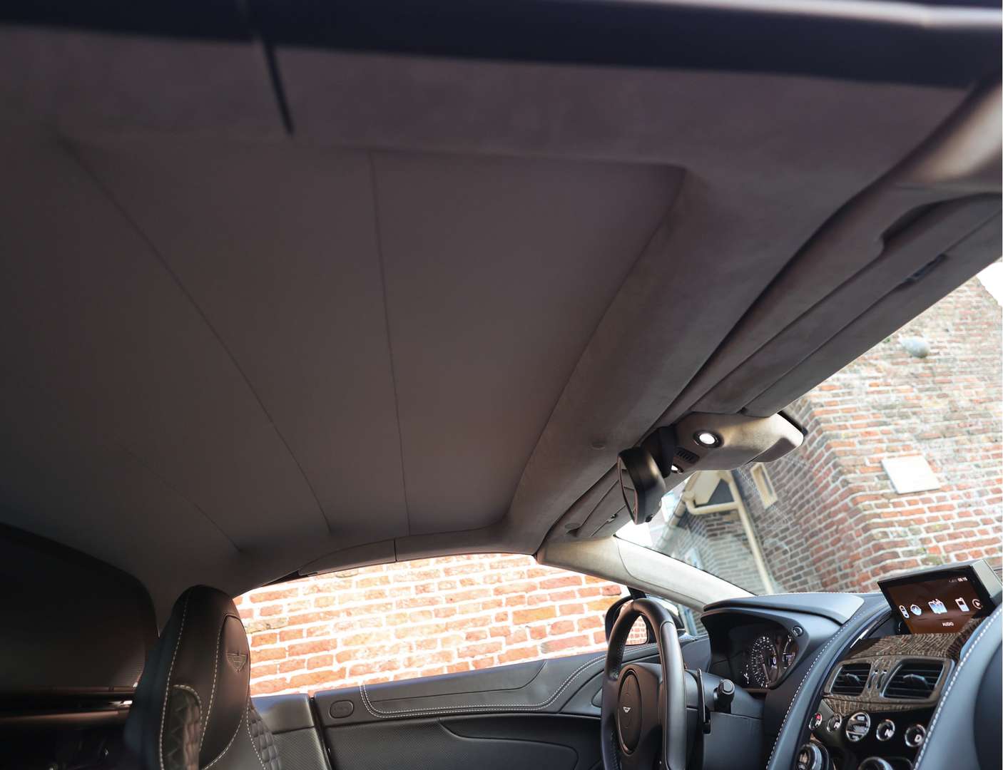 Aston Martin Vanquish Volante 6.0 V12 Touchtronic - 2017 - Joinsteer - #47