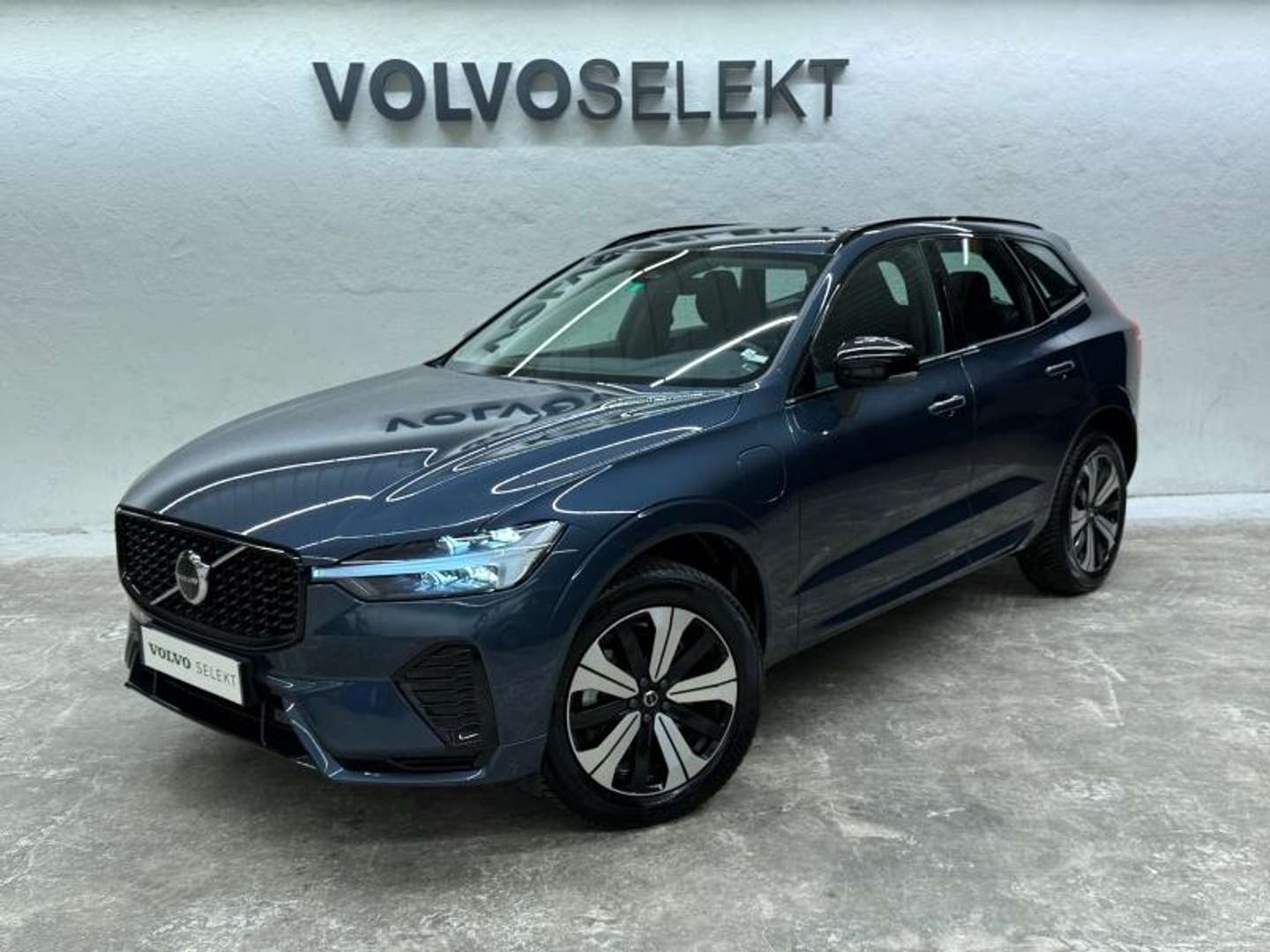 Volvo XC60 T6 PLUS - 2024 - Joinsteer - #1