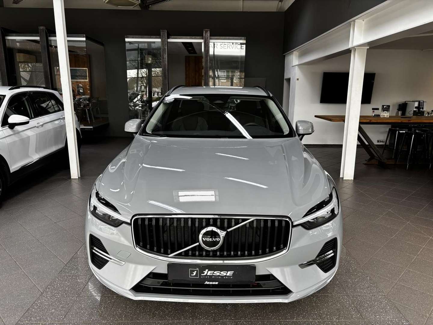 Volvo XC60 B4 Core - 2023 - Joinsteer - #4