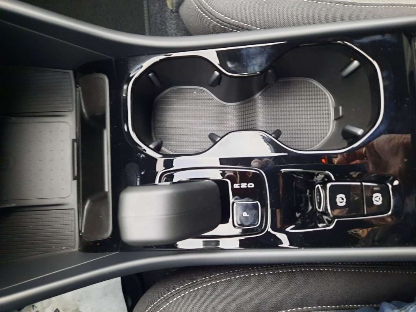 Volvo XC40 B3 Plus - 2025 - Joinsteer - #17