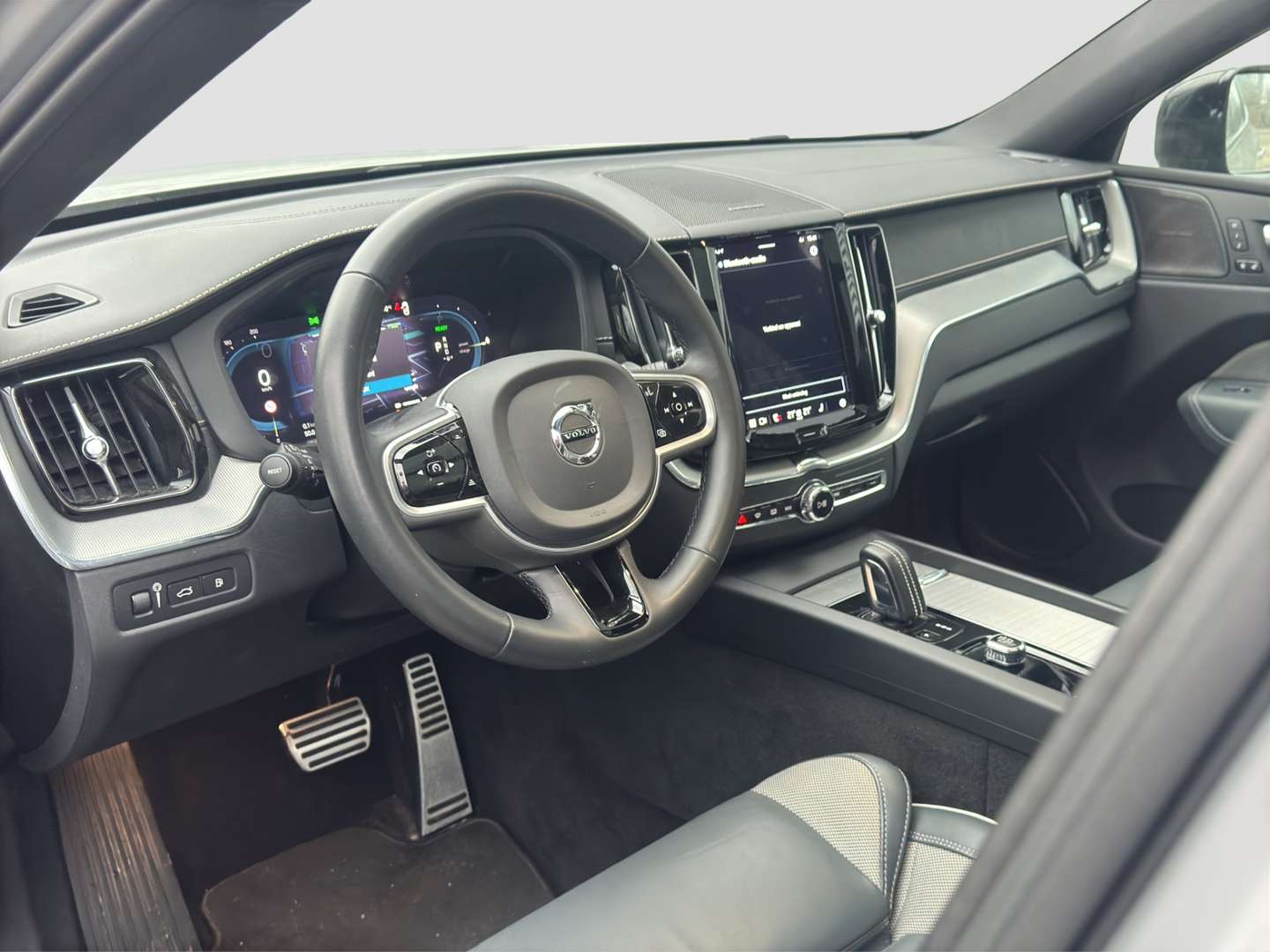Volvo XC60 T8 Recharge R Design - 2022 - Joinsteer - #4