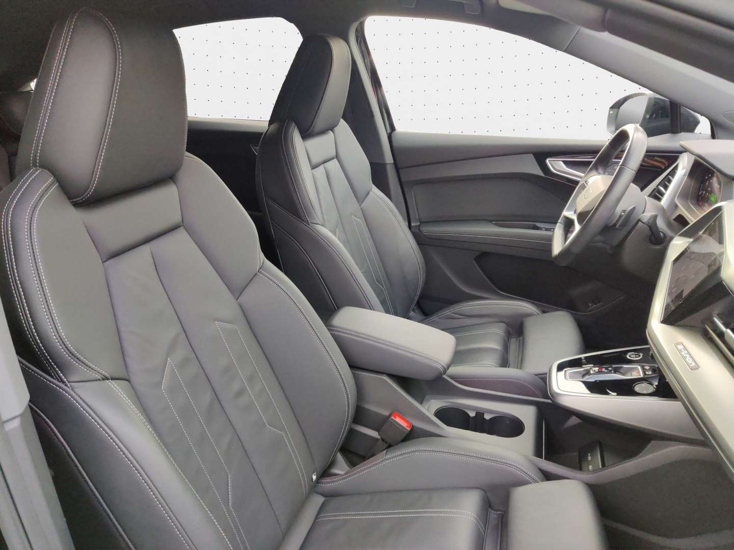 Audi Q4 Sportback 40 TFSI E - 2022 - Joinsteer - #3