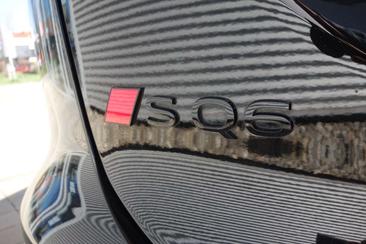 Audi Q6 S E-tron — photo 6