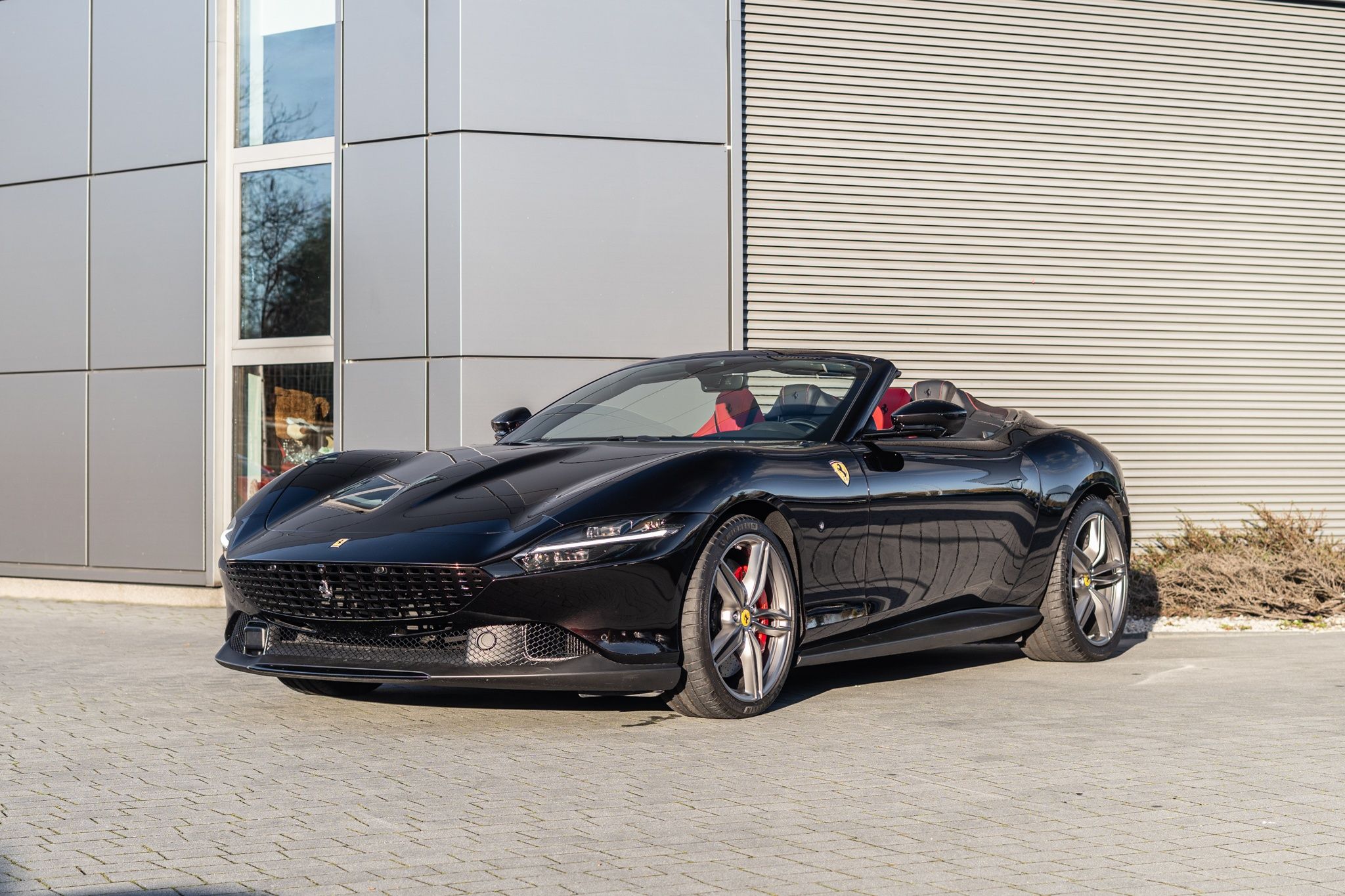 Ferrari Roma Spider - 2024 - Joinsteer - #1