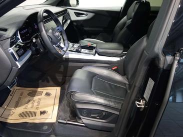 Audi Q8 60 TFSI E — photo 4