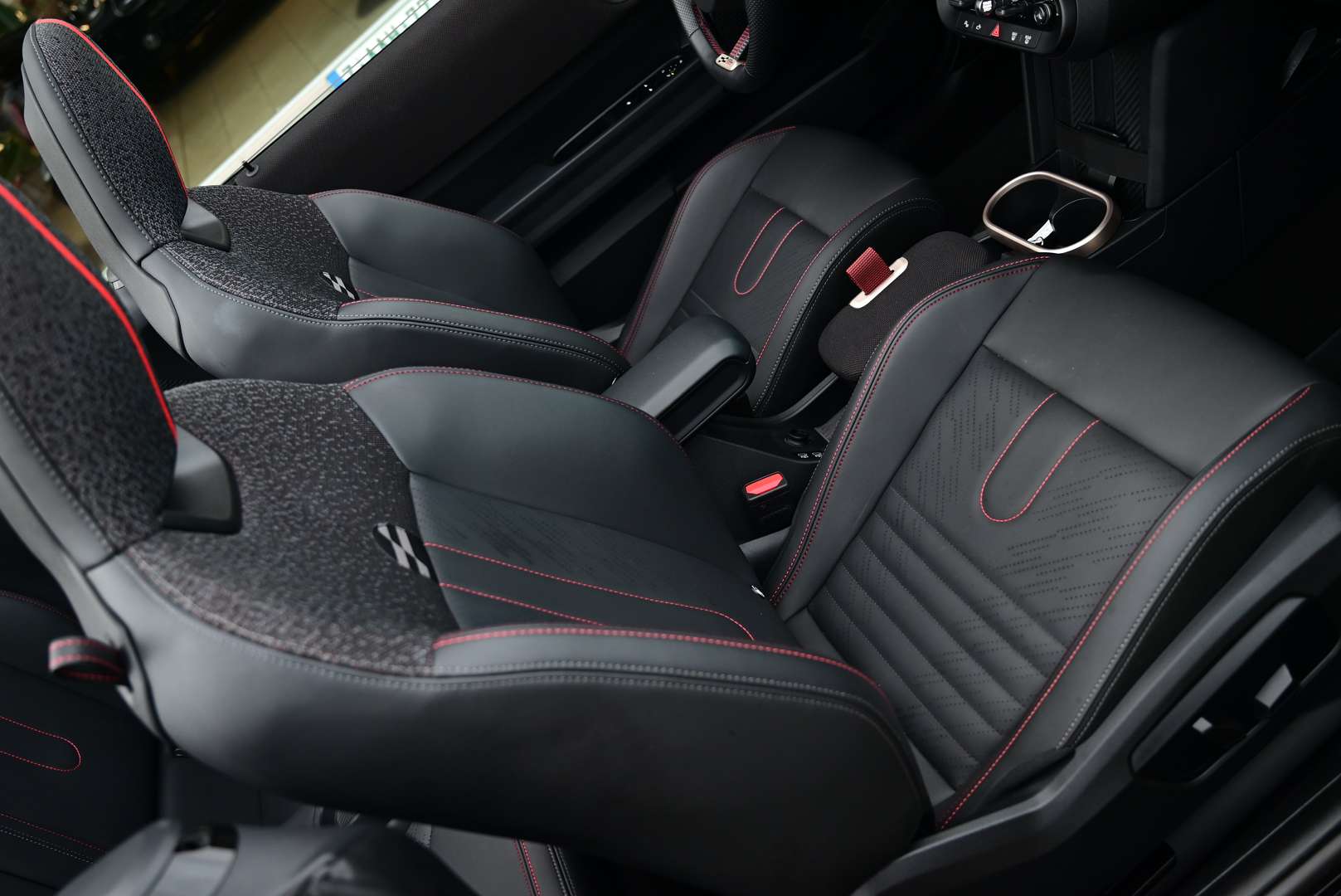 Mini Cabrio John Cooper Works - 2025 - Joinsteer - #13