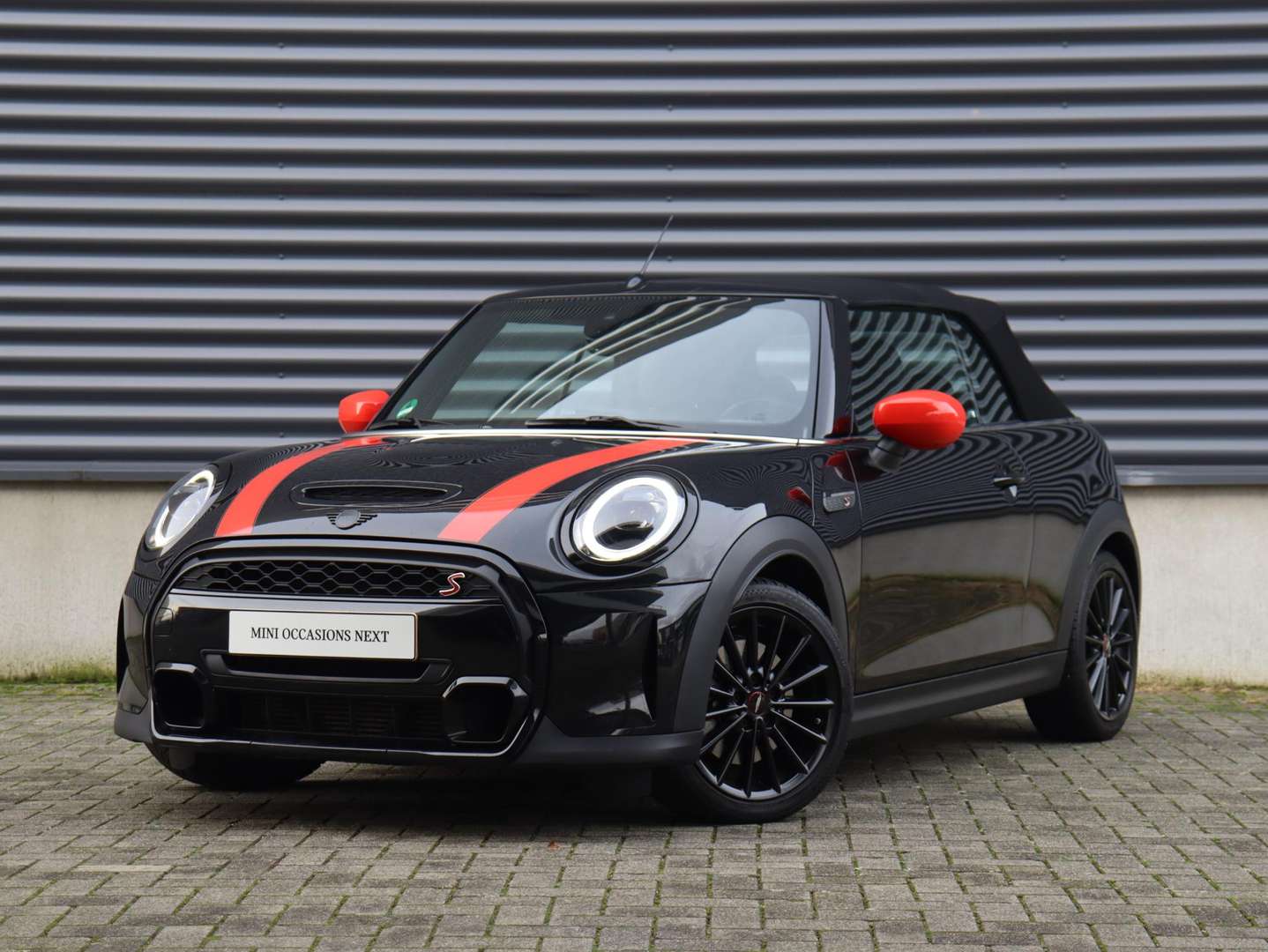 Mini Cabrio Yours Cooper S - 2023 - Joinsteer - #1
