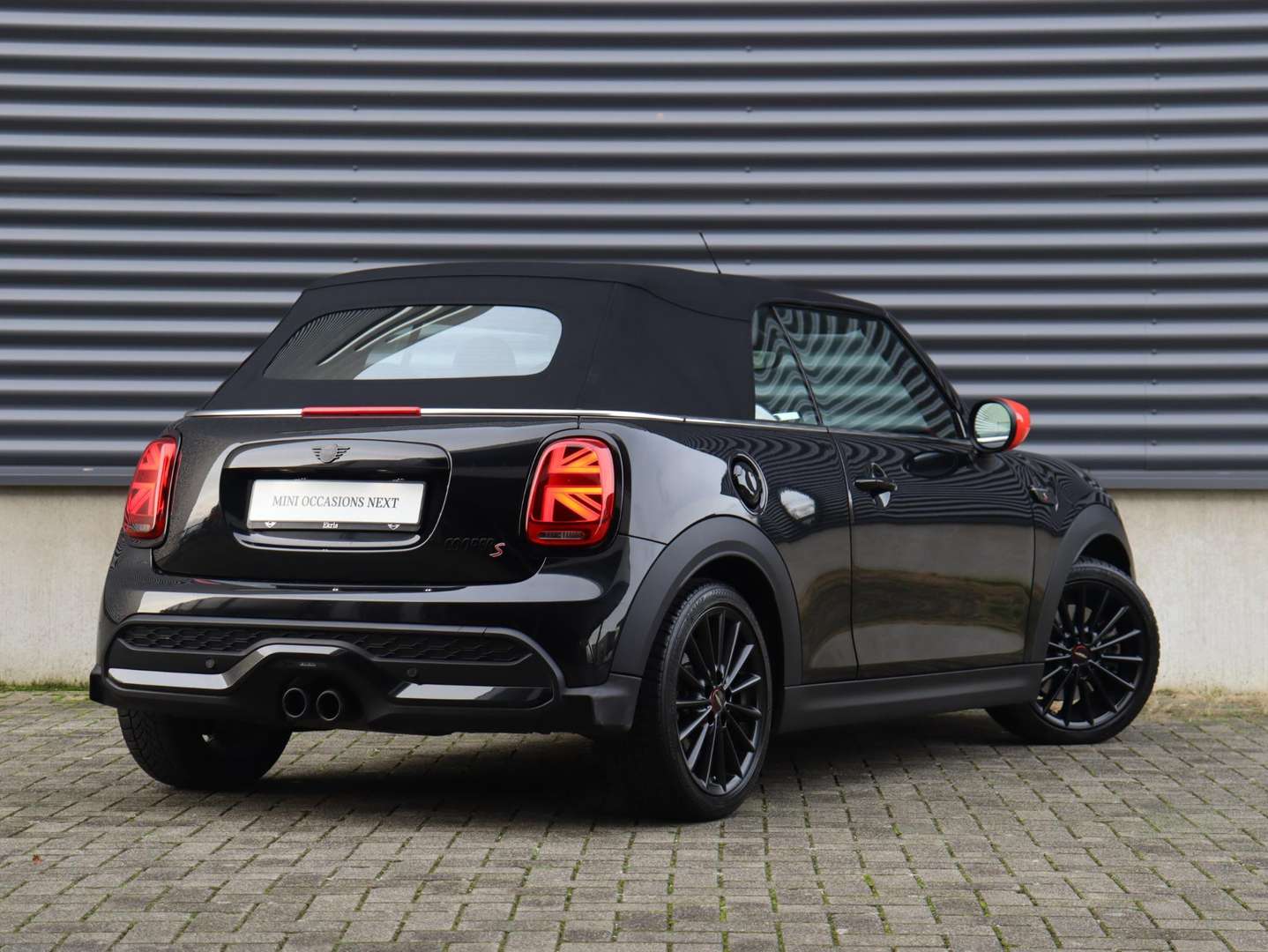Mini Cabrio Yours Cooper S - 2023 - Joinsteer - #3