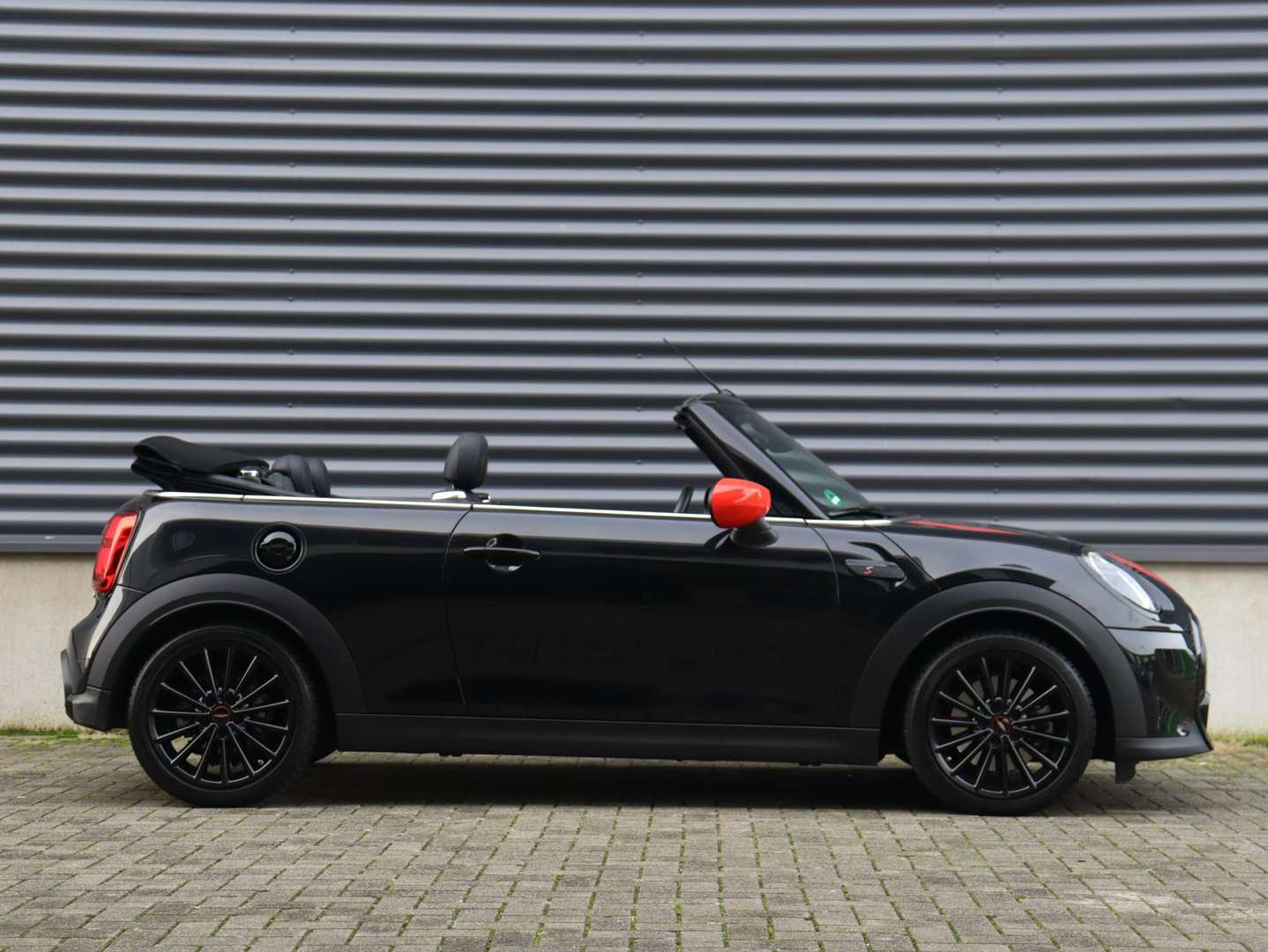 Mini Cabrio Yours Cooper S - 2023 - Joinsteer - #7