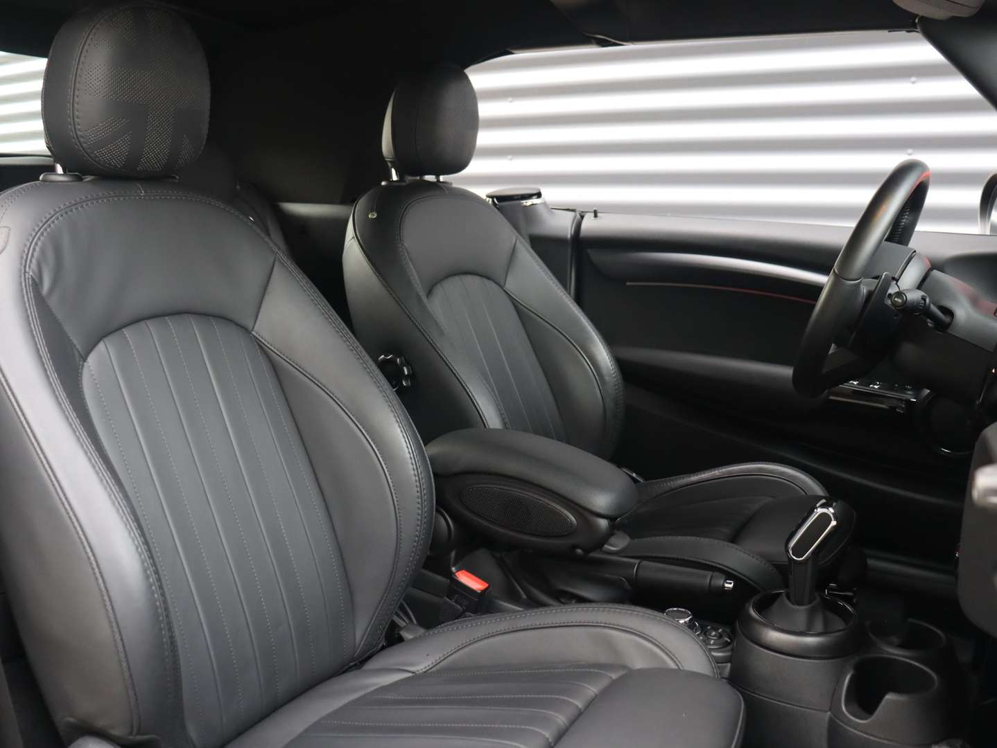 Mini Cabrio Yours Cooper S - 2023 - Joinsteer - #11